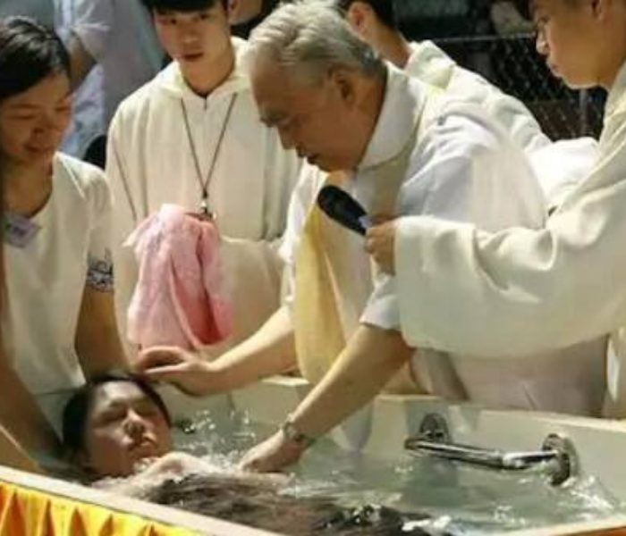 En Hong Kong se bautizarán unos 1.700 adultos esta Pascua: es la mitad que otros años
