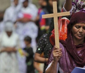 Uno de cada tres países viola la libertad religiosa - Blog Parroquia Sta. Beatriz - 2023